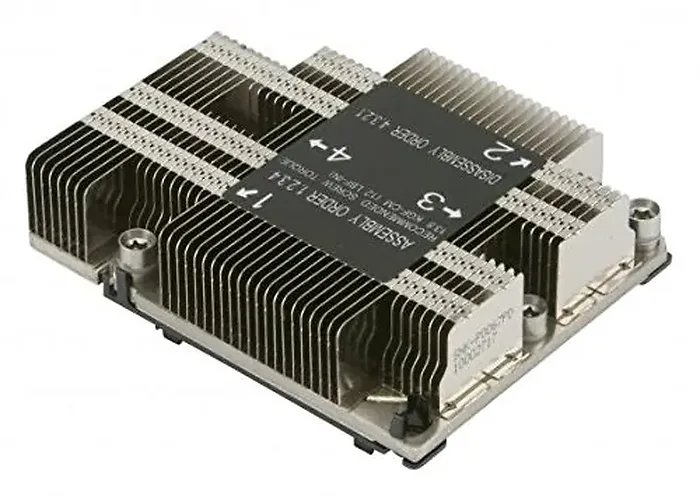 Supermicro-SNK-P0067PD