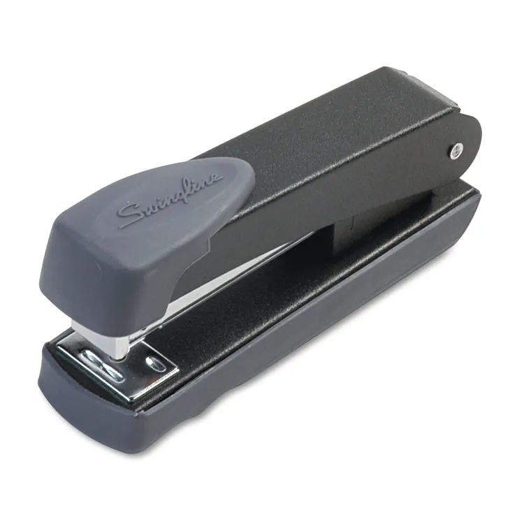 ACCO Brands SWI 71101 — Swingline Compact Commercial Stapler - 20 Sheets Capacity - 210 Staple Capacity - Half Strip - 1/4 Staple Size - Black