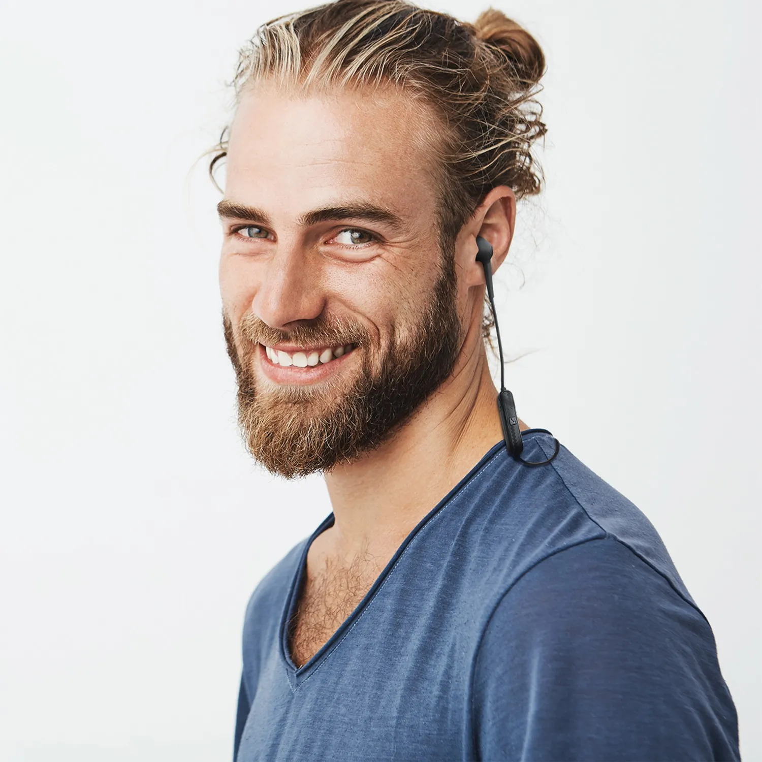 MAXELL 198018 — JBT-BLK JELLEEZ BT BLACK TETHERED WIRELESS