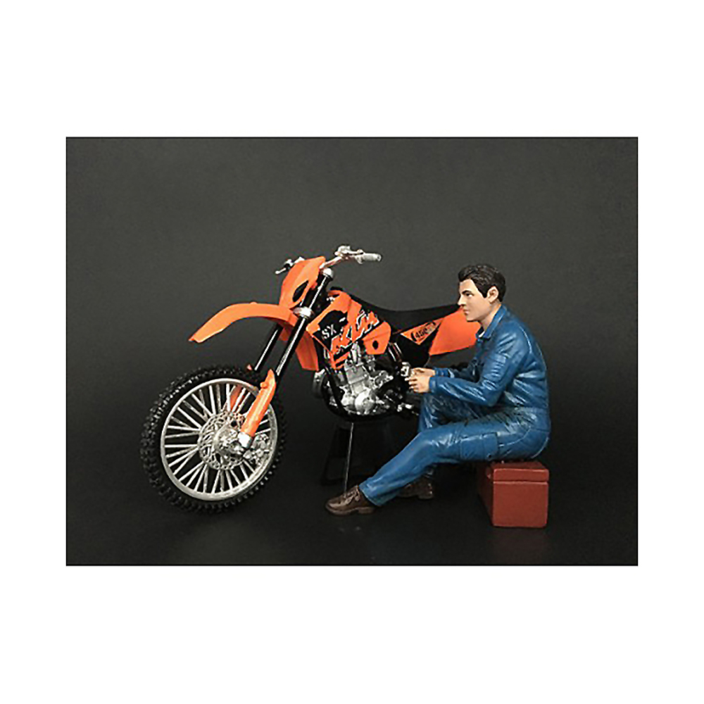American Diorama 38371 - <ul><li>Brand new 112 scale of Mechanic Michael Figurine for