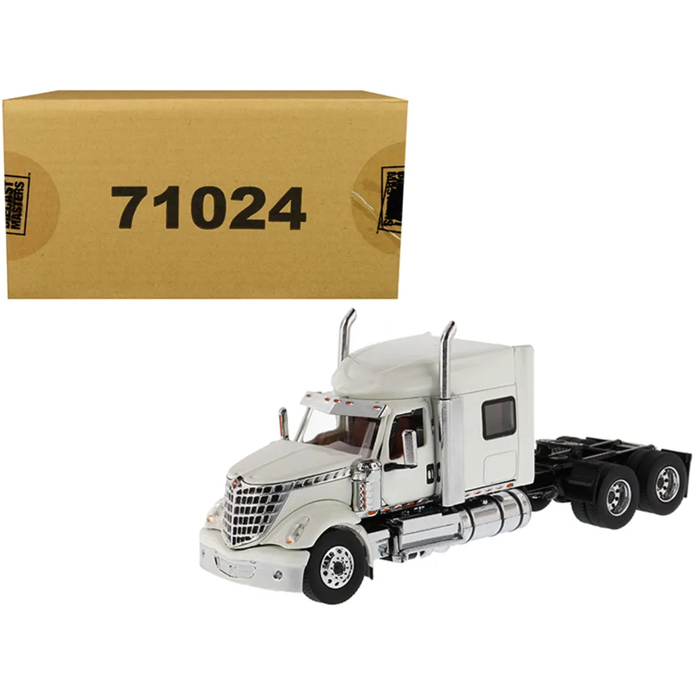 Diecast Masters 71024 — Western Star 4700 SF Concrete Mixer Truck - 1/50 Scale Model