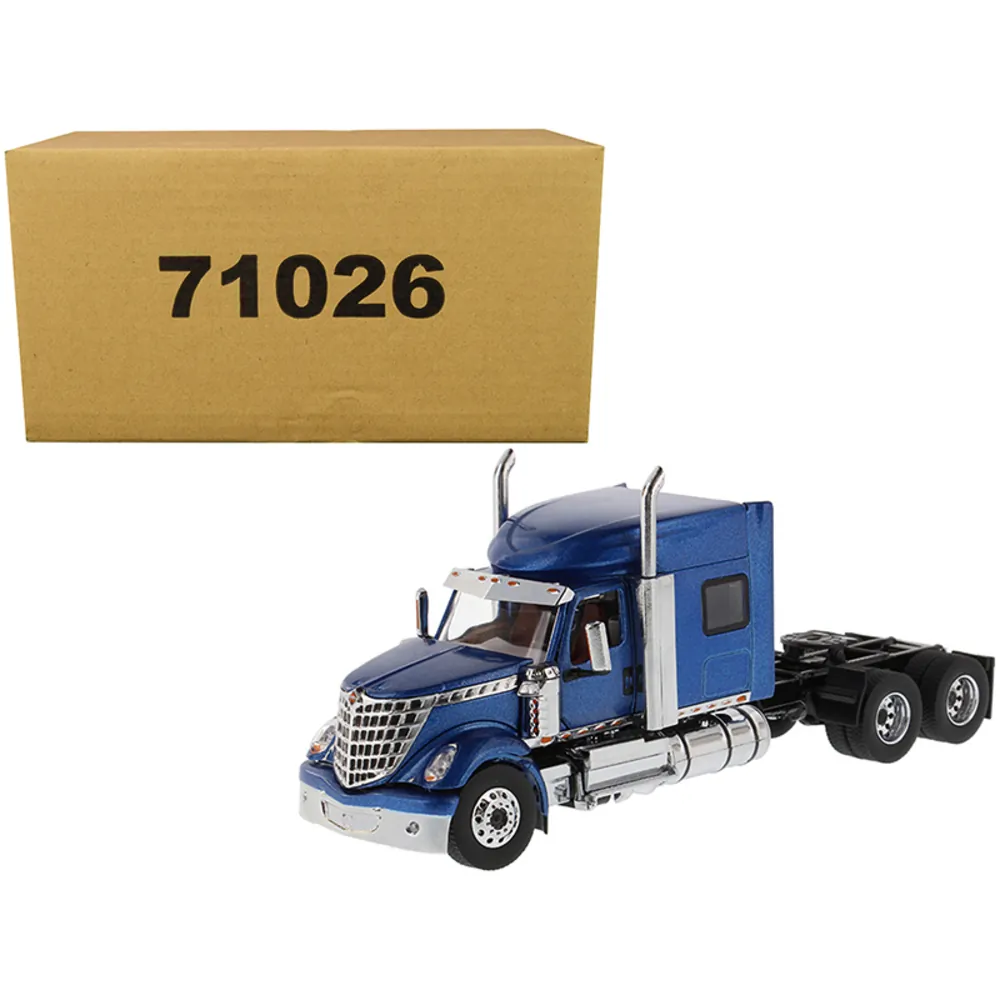 Diecast Masters 71026 — International LoneStar Sleeper Cab Truck Model - Blue 1/50 Scale