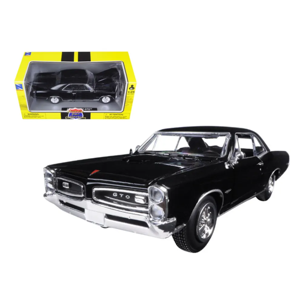 New Ray 71853B — 1966 Pontiac GTO Black Diecast Model 1/25 Scale by New Ray