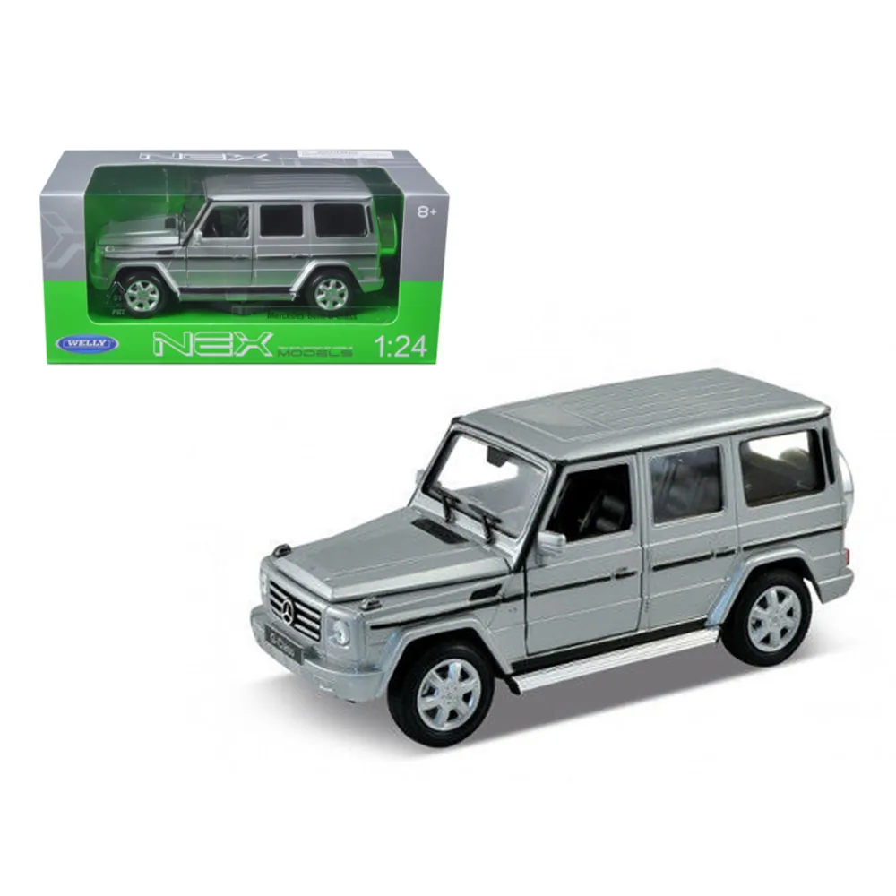 Welly 24012s — Mercedes Benz G Class Silver Diecast Model Car 1:24 Scale