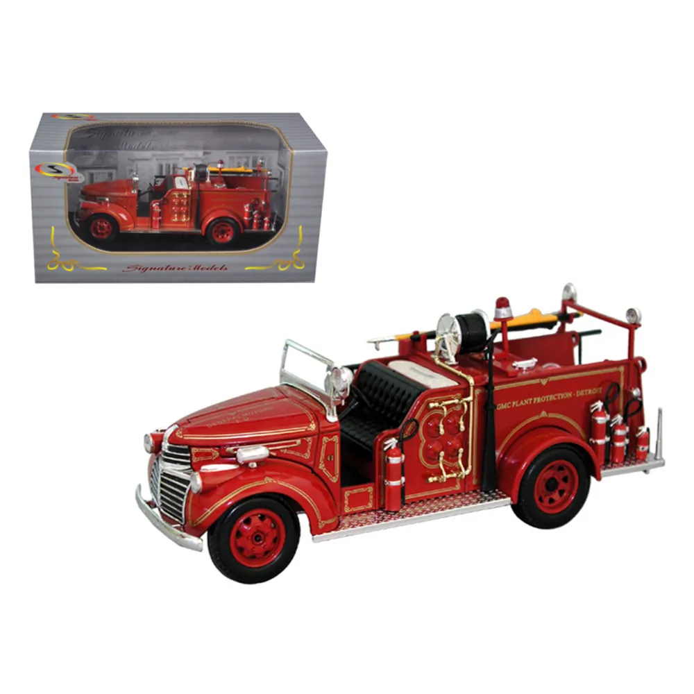 Signature Models 32348r — 1941 GMC Fire Engine Red Diecast Model Car - 1:32 Scale