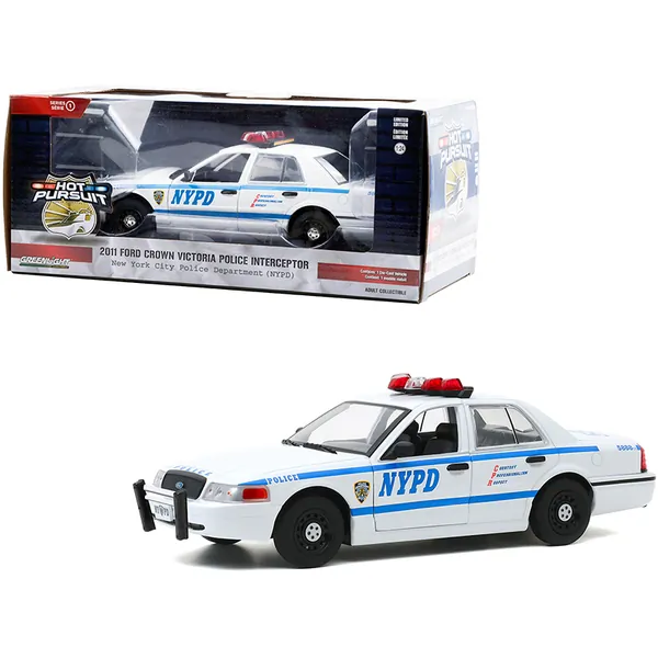 Greenlight 85513 — 2011 Ford Crown Victoria NYPD Police Interceptor Diecast Model