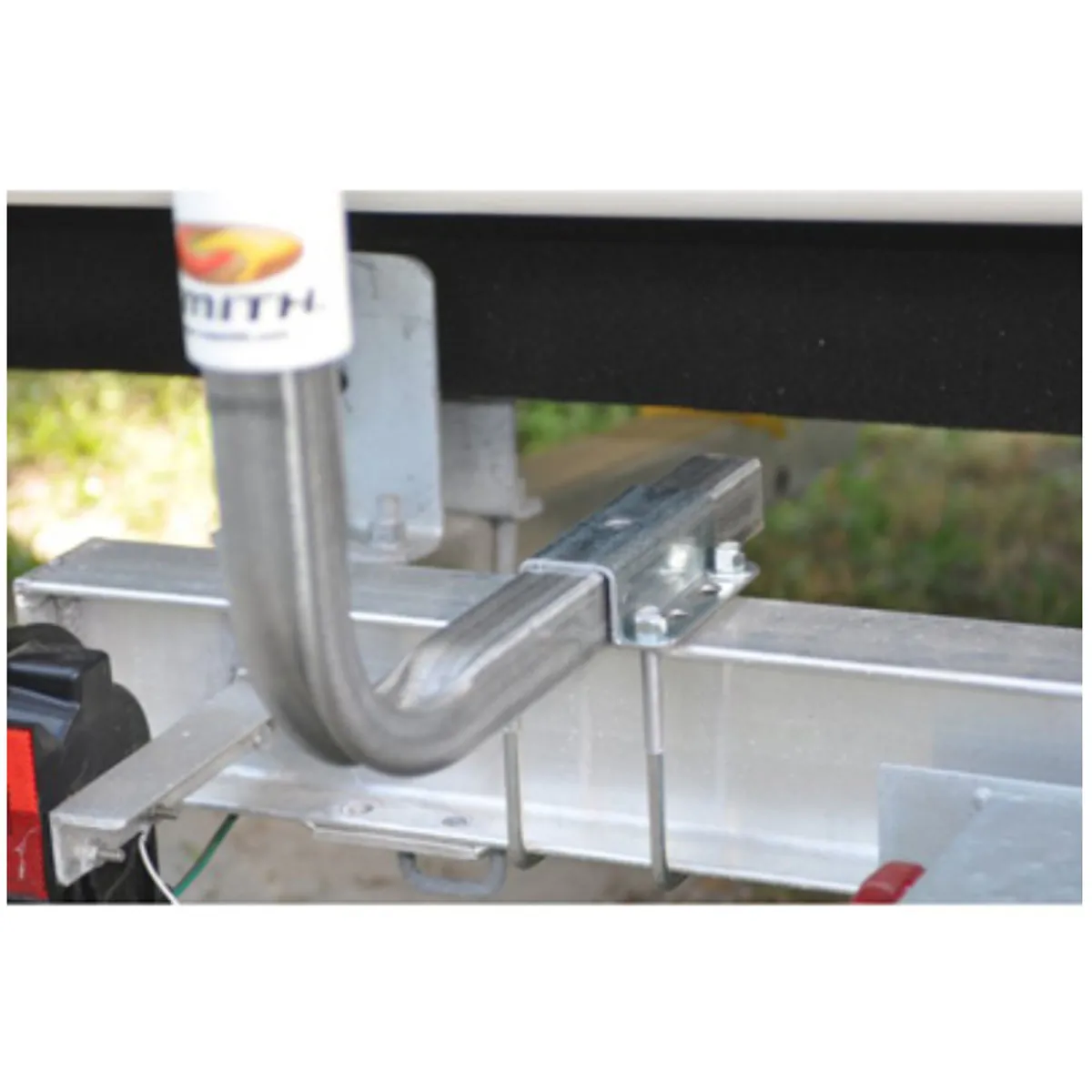 C.E. Smith 27636 — C.E. Smith 75" Post Guide-On with U-Bolt Mounting