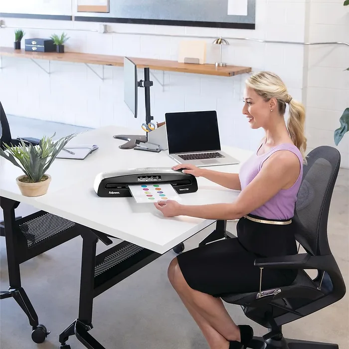 FELLOWES-5736601
