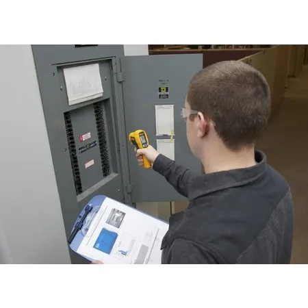 Digital IP54 Infrared Thermometer with Manual and Battery
