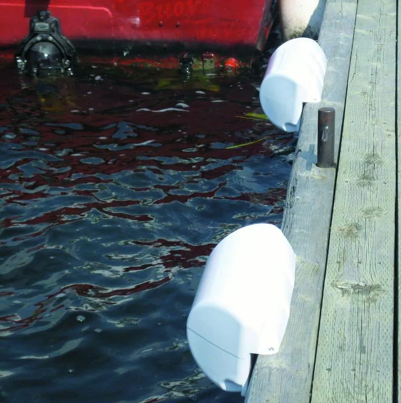 Dock Edge 1060-W-F — Dock Edge Dolphin Dockside Bumper 7" x 16" Straight - White