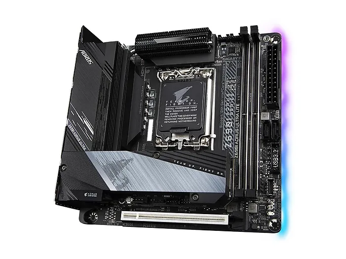 GIGABYTE-Z690I AORUSULTRALITE