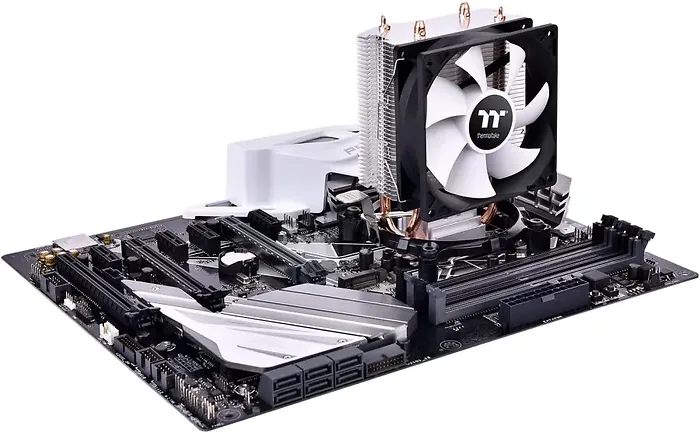 Thermaltake-CL-P106-AL09WT-A