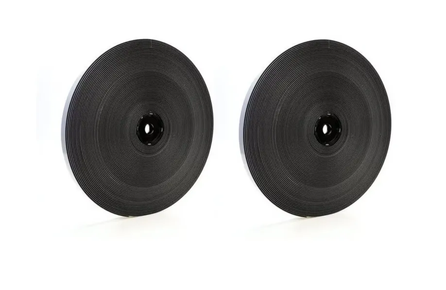 3M 70-0704-2833-2 - 3M Dual Lock Reclosable Fastener SJ3541 400 Black 1 in X 50 