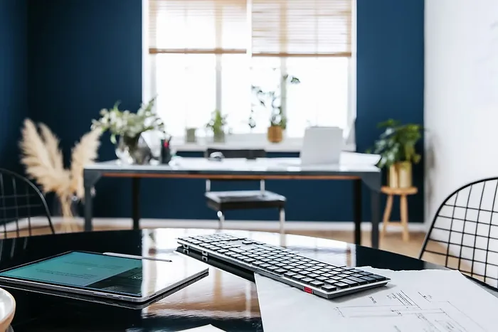 Cherry-G8U-27000LTBUS-2