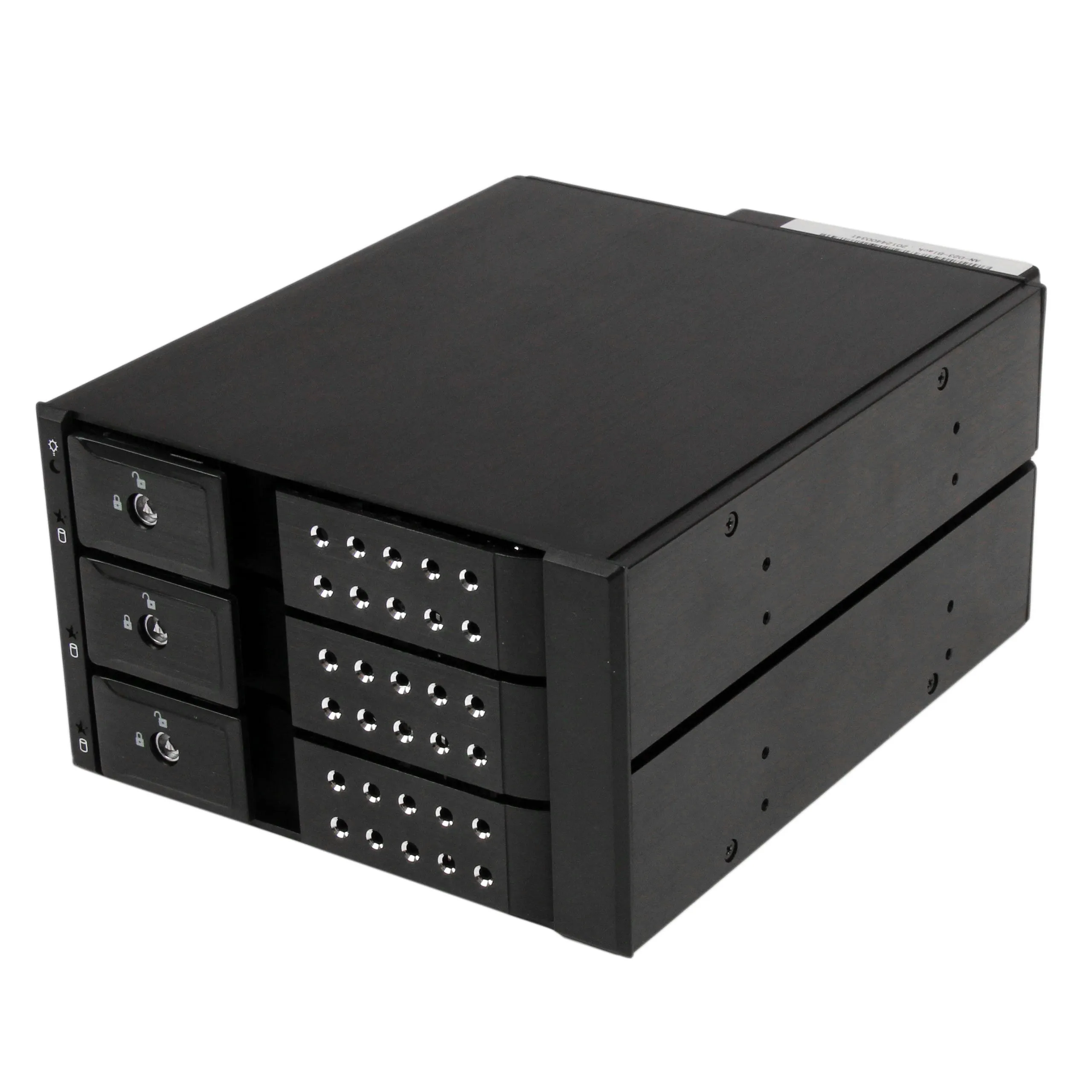 STARTECH HSB3SATSASBA — EASILY CONNECT AND HOT SWAP UP TO THREE 3.5 SATA/SAS HARD DRIVES FROM TWO 5.25 B