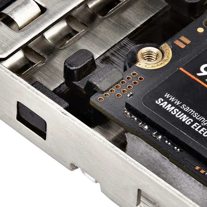 STARTECH-TR-M2-REMOVABLE-PCIE