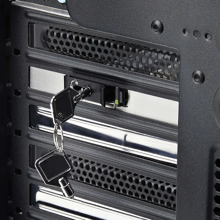 STARTECH-TR-M2-REMOVABLE-PCIE