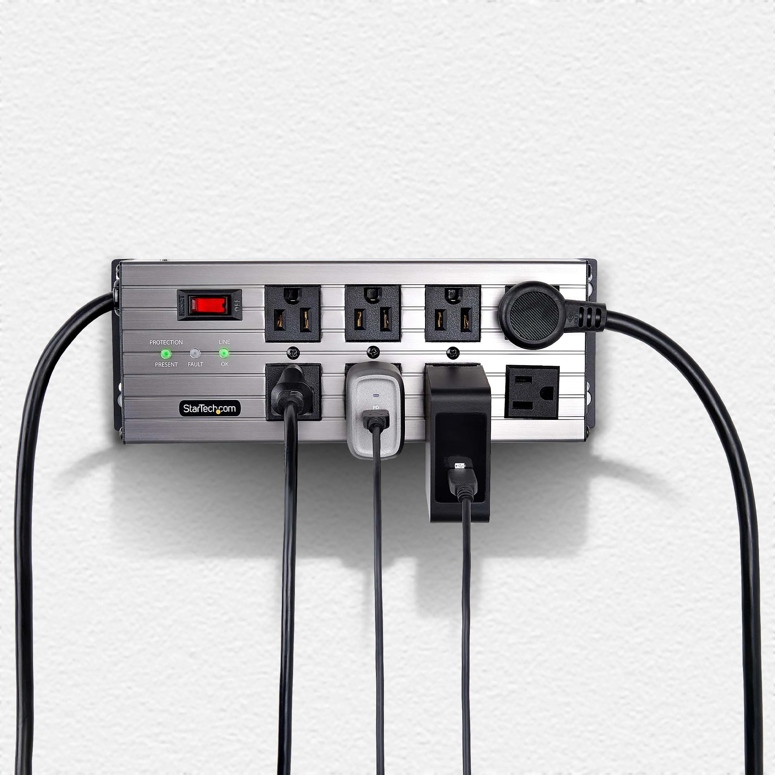 STARTECH 8N515S12-POWER-STRIP — 8-OUTLET INDUSTRIAL POWER STRIP 125V/15A, EMI/RFI ISOLATION, SURGE PROTECTION, M