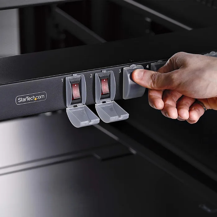 STARTECH-8NS8-RACK-MOUNT-PDU