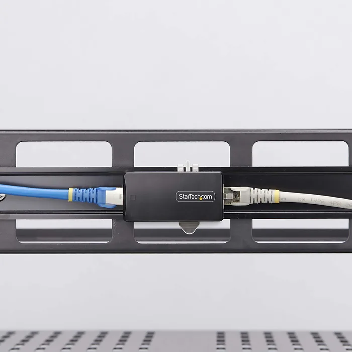 STARTECH-1G-NETWORK-ISOLATOR