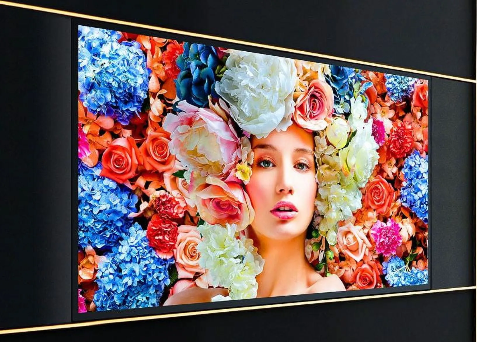 SAMSUNG QM50C — 50INCH/3840X2160/500NIT