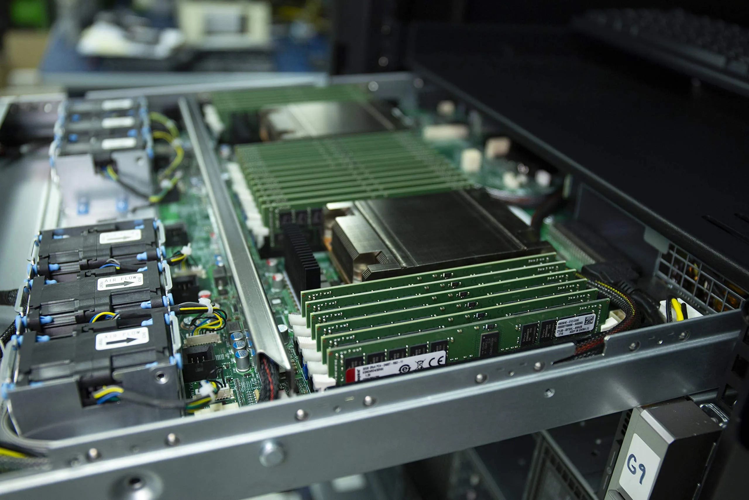 KINGSTON KTD-PE556D8-32G — 32GB DDR5 5600MT/s ECC Reg Memory Module 2Rx8