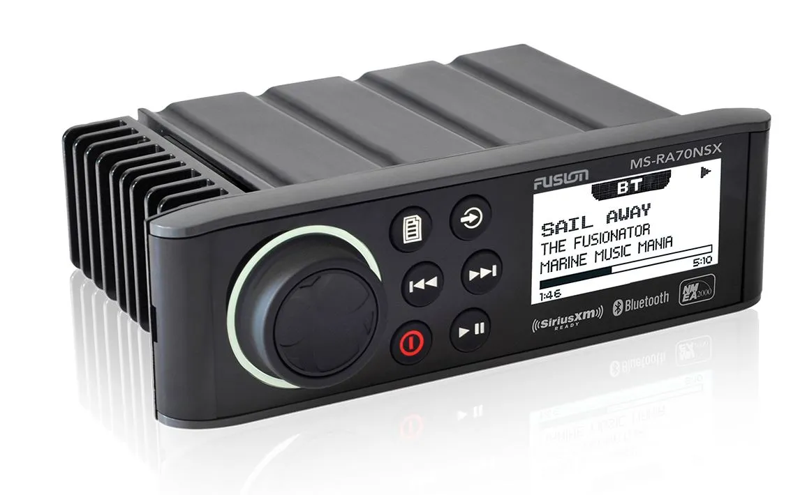 Garmin 010-01516-30 — Fusion MS-RA70NSX Stereo