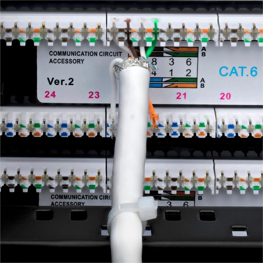 STARTECH CPANEL48 — 48-PORT 2U CAT6 UTP PATCH PANEL SUPPORTS 10/100/1000 ETHERNET; FITS STANDARD 19I