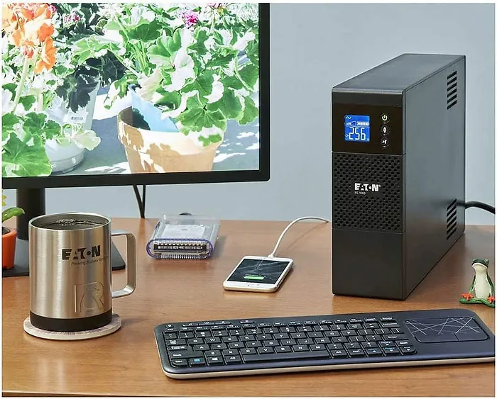 Eaton Tripplite-5S1000LCD