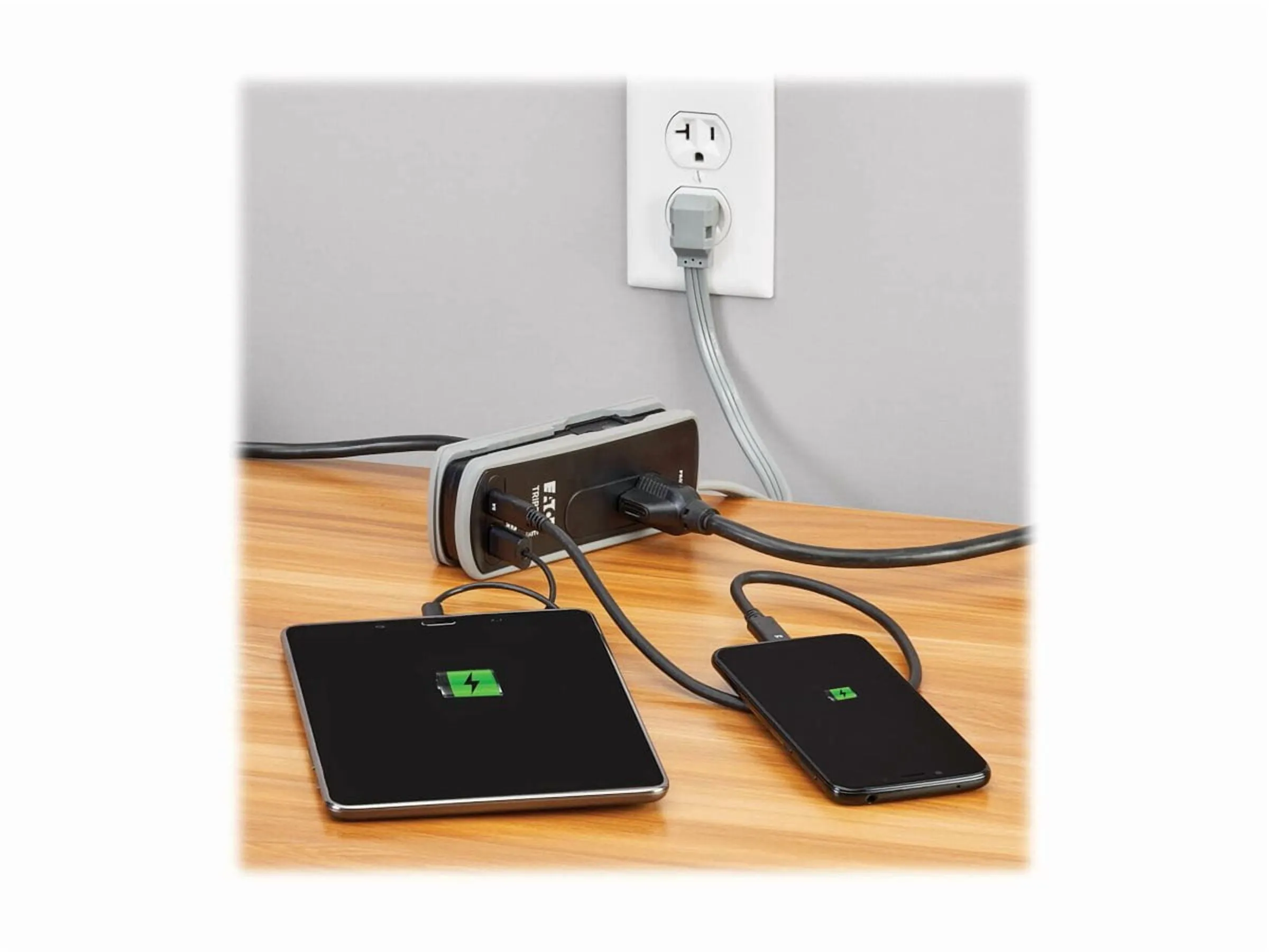 Eaton Tripplite TRAVELER3USBC — EATON TRIPP LITE SERIES PROTECT IT 2-OUTLET TRAVEL-SIZE SURGE PROTECTOR - 5-15R