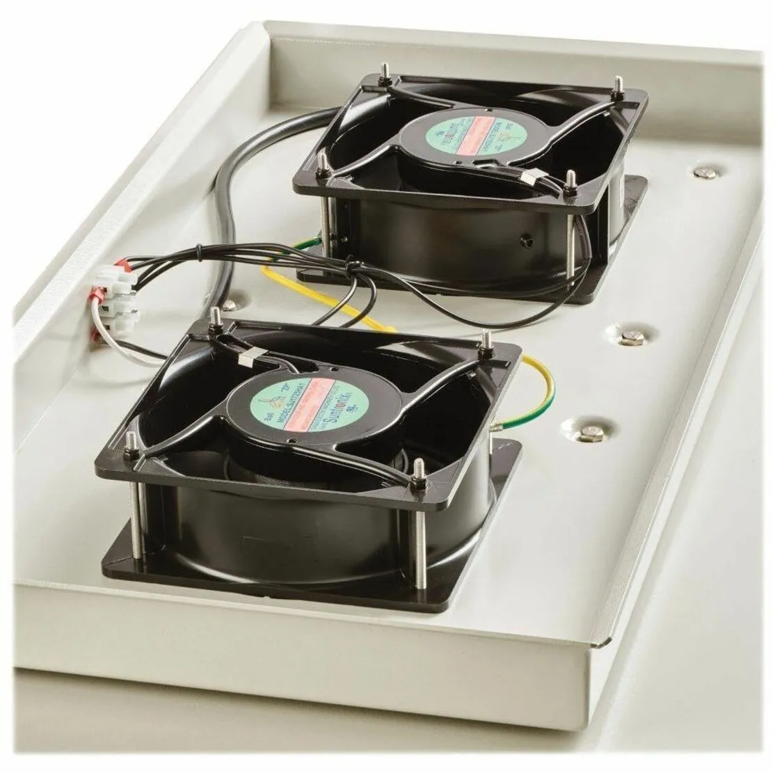 Eaton Tripplite SRN3RG18UHD — EATON TRIPP LITE SERIES SMARTRACK INDUSTRIAL ENCLOSURE NEMA 3R WALL MOUNT HEAVY-