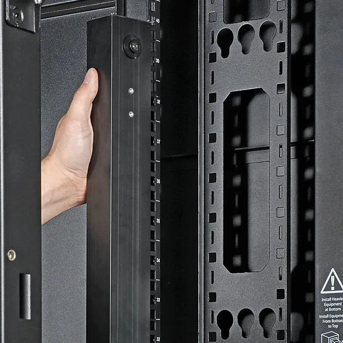 Eaton Tripplite-PDU3EVN10L2130B