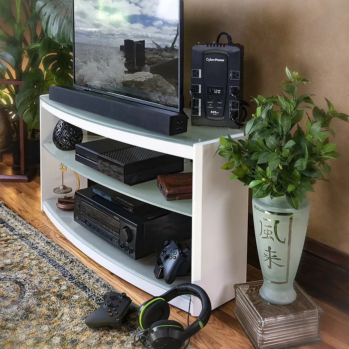 CyberPower-CP825AVRLCD