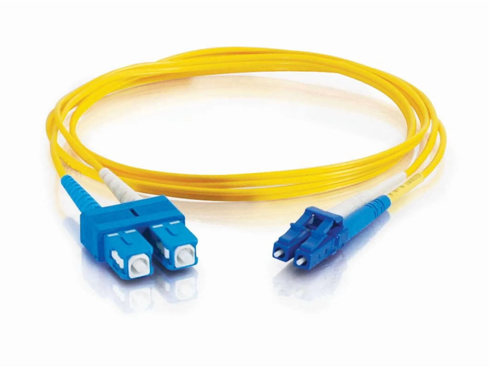 C2G 37469 — 7M LC/SC DPX 9/125 SM PATCH YL