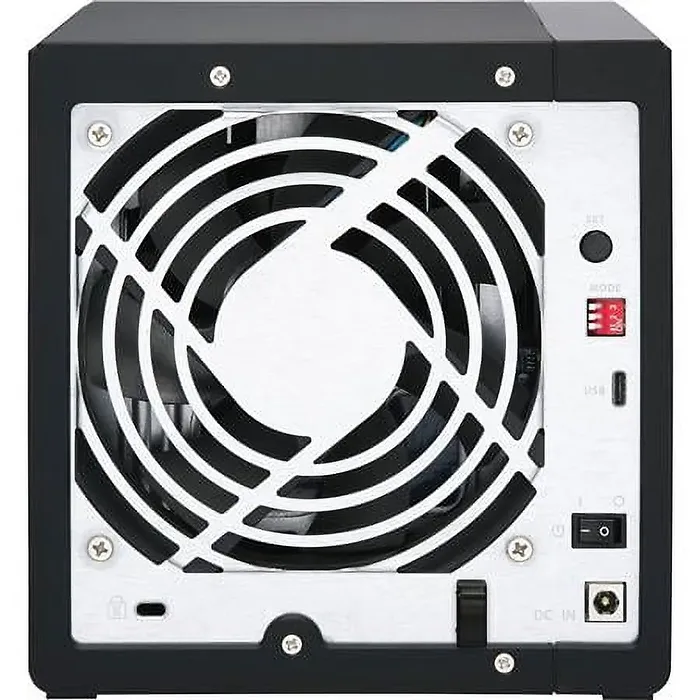 QNAP-TR-004-US