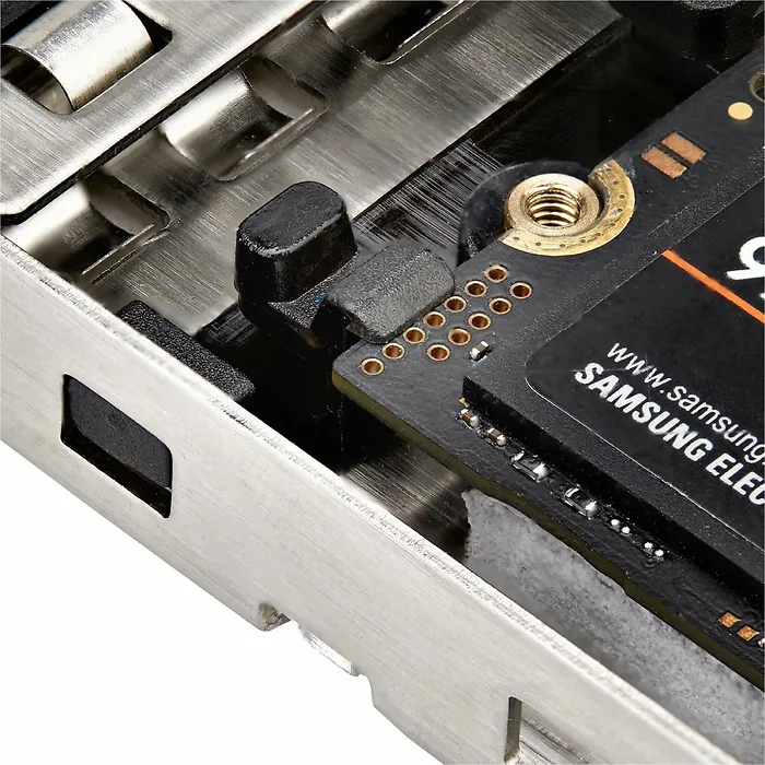 STARTECH-TR-M2-REMOVABLE-PCIE