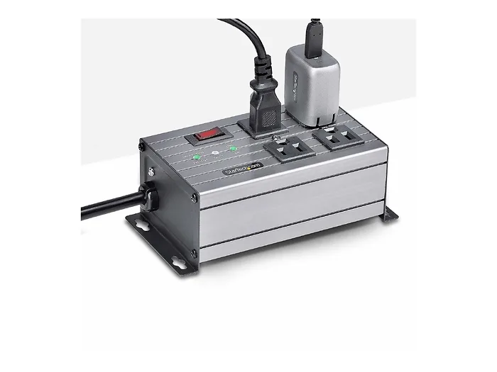 STARTECH-4N515S8-POWER-STRIP