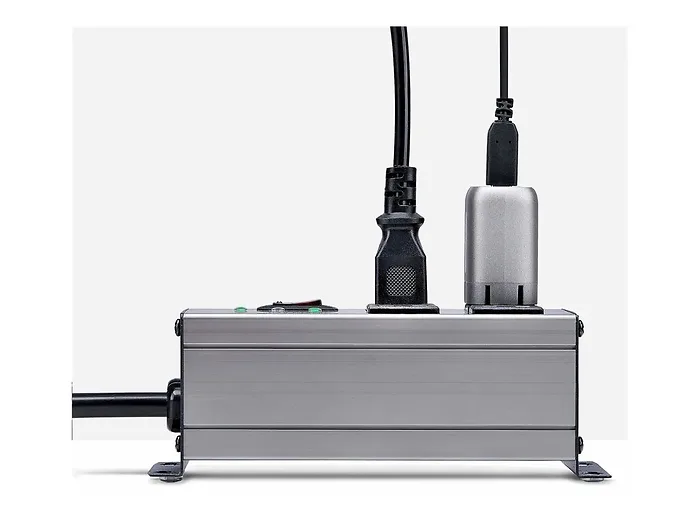 STARTECH-4N515S8-POWER-STRIP