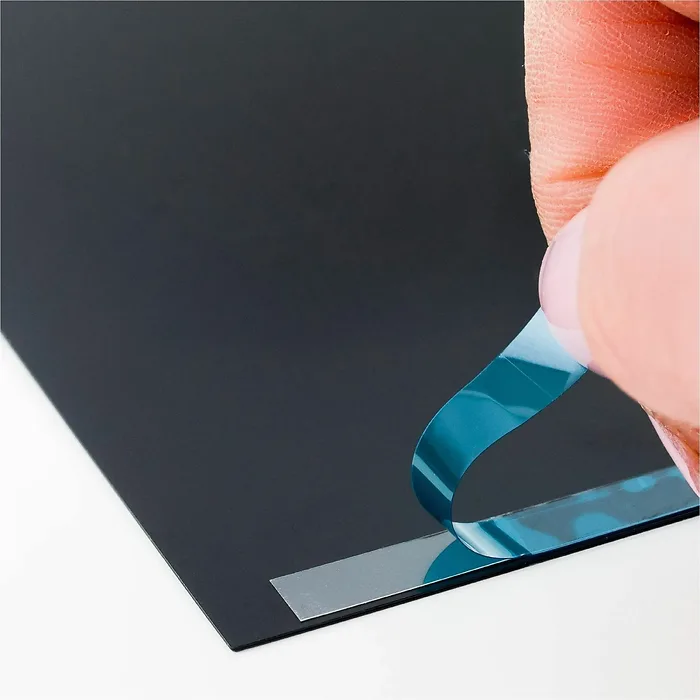 STARTECH-14LT6-PRIVACY-SCREEN