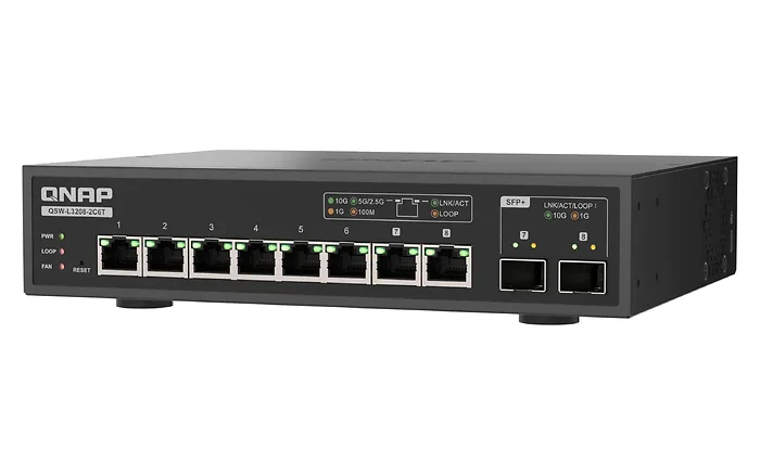 QNAP-QSW-L3208-2C6T-US