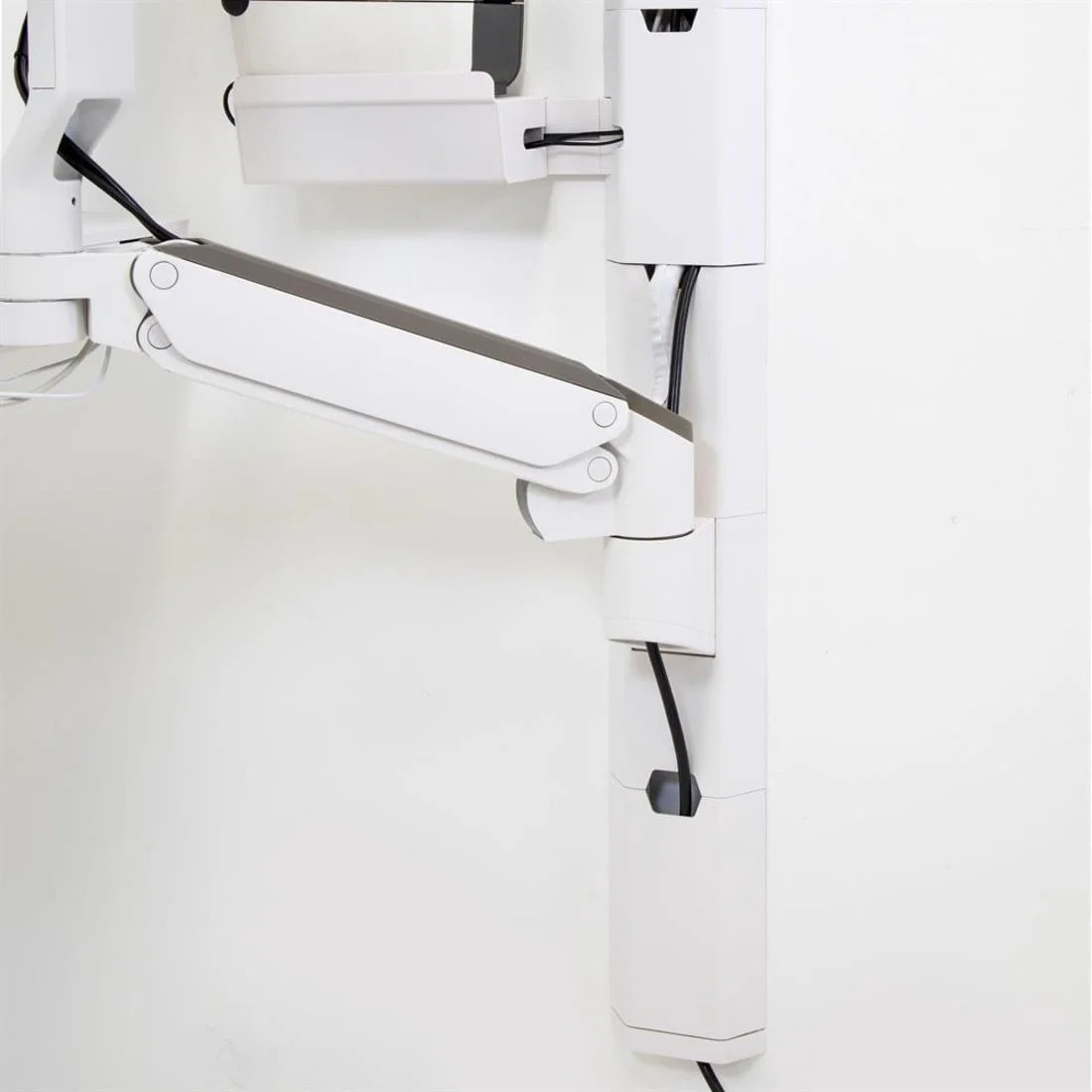 ERGOTRON 98-609-030 — CAREFIT WALL TRACK 34IN COVERS, SNOW