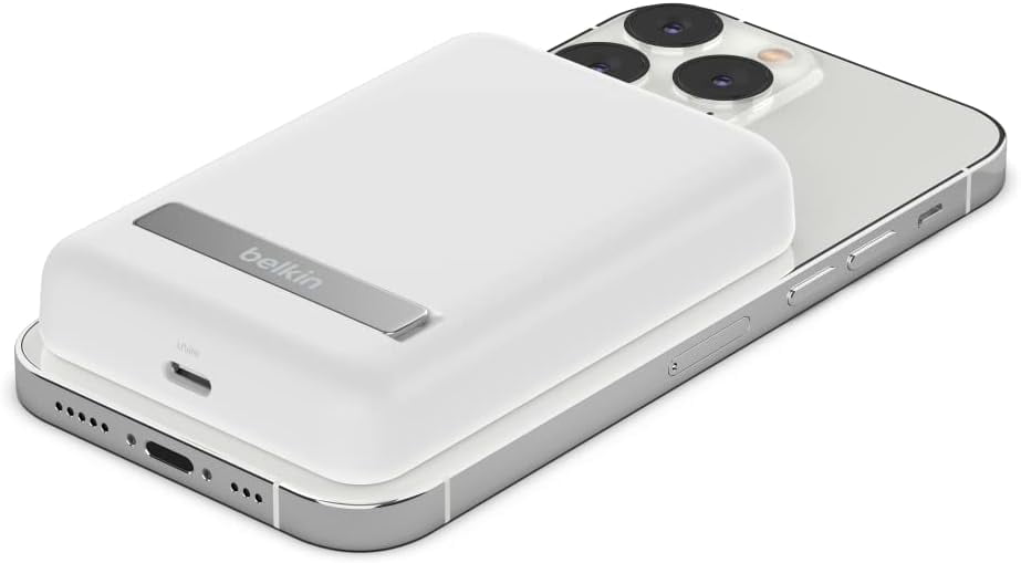Belkin BPD004BTWT — 5K MAGNETIC WIRELESS POWER BANK + KICK STAND, WHITE