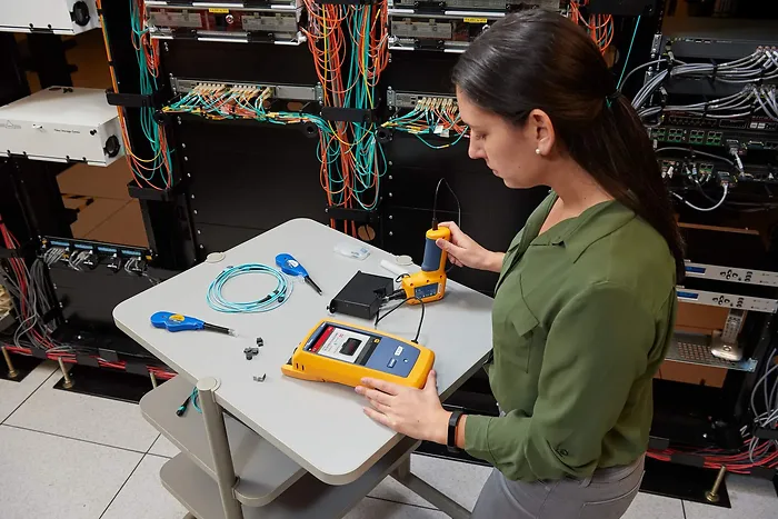 Fluke Networks-FI2-7300