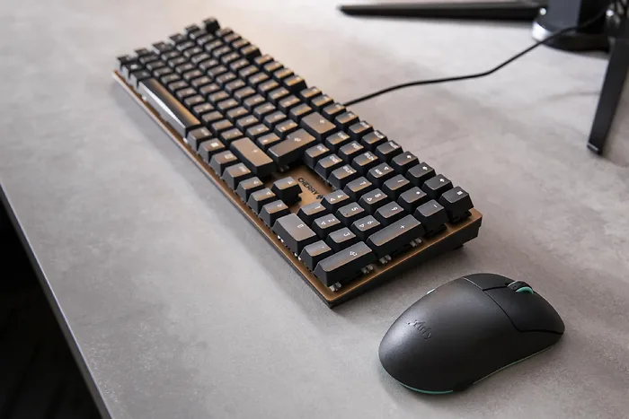 Cherry-G80-3950LHBUS-2