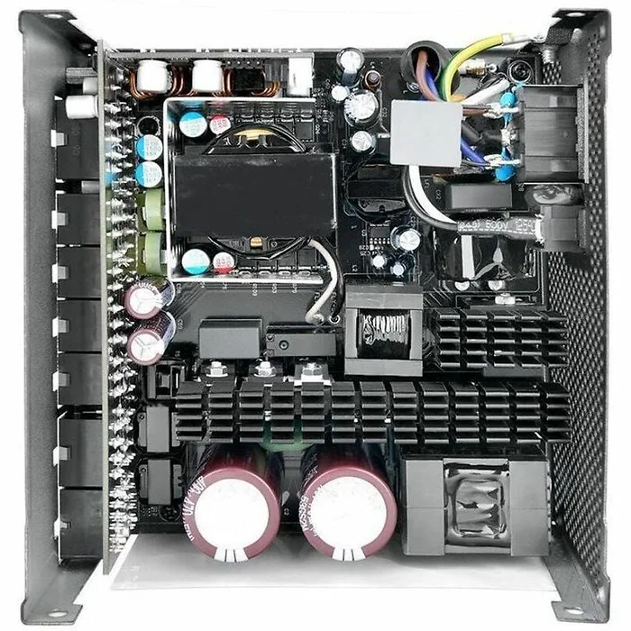 Thermaltake-PS-TPP-1200FNFAPU-1