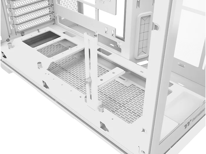 Thermaltake-CA-11F-00M6WN-01