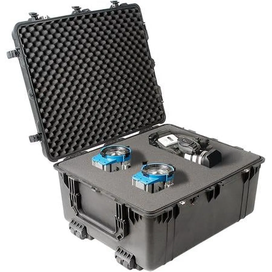Pelican Products 1690-000-110 — Transport Case with Foam Padding and Wheels - Black