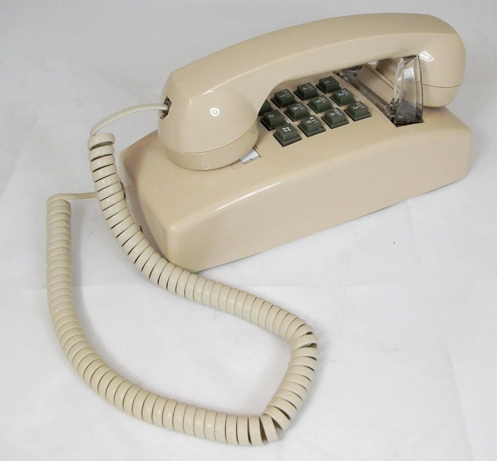 Cortelco 255444-VBA-20MD — 2554 Basic Single Line Wall Telephone Fully Modular 9 Ft Handset Cord Double-Gong Ringer Hearing Aid Potable Globally Sourced Ash