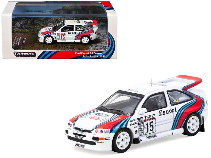 Tarmac Works-T64-081-94RS15