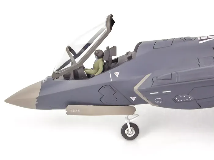 Revell-15874